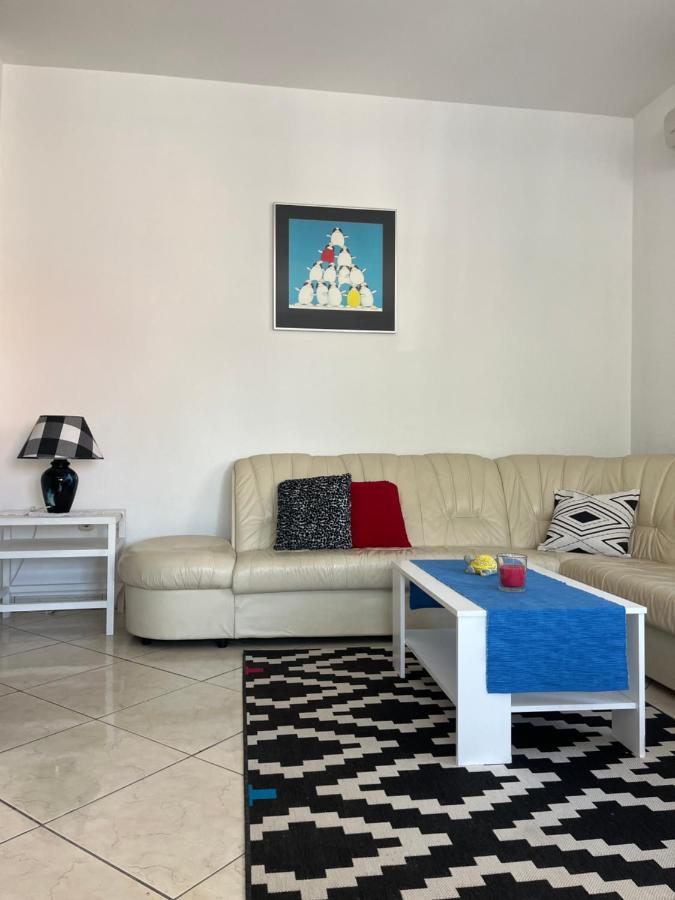 Old Town Center Apartments Supetar Dış mekan fotoğraf