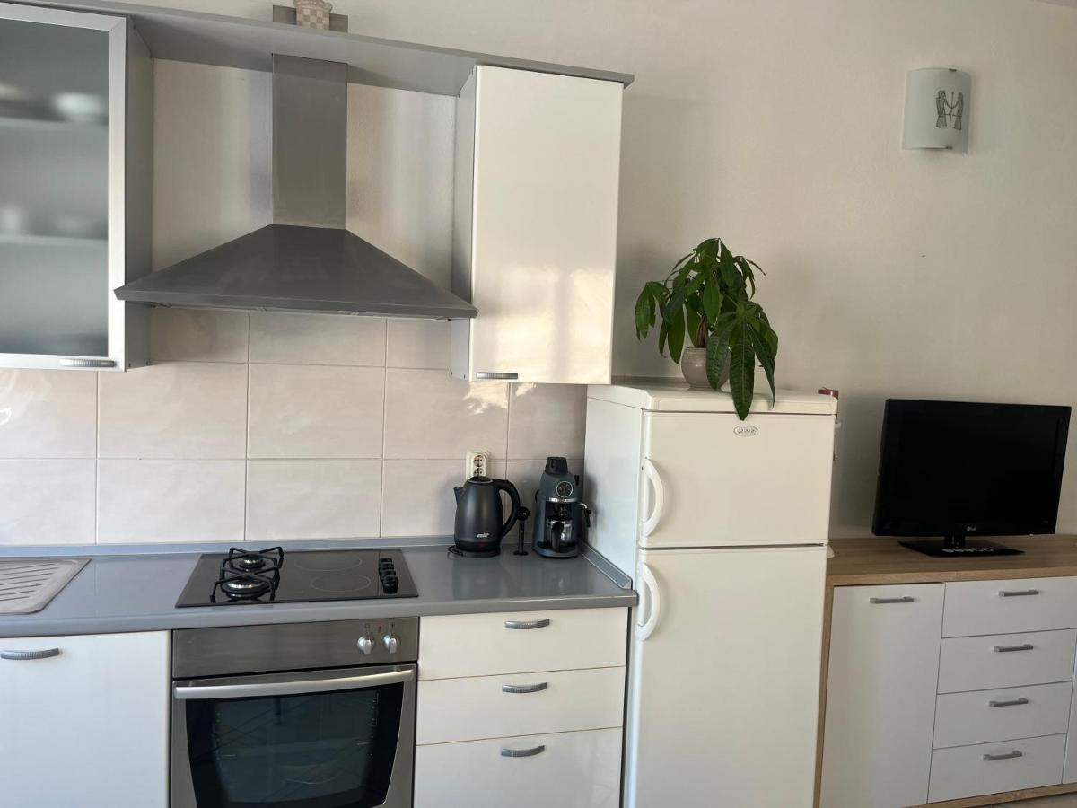 Old Town Center Apartments Supetar Dış mekan fotoğraf